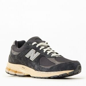 New Balance 2002R Shoes In Grey Black Sz 9 40.5